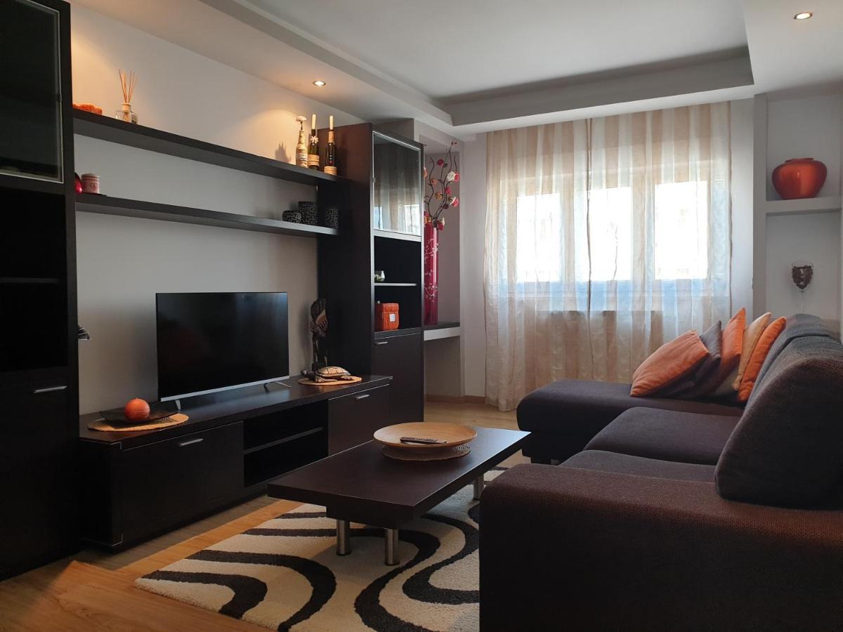 Modern Apartament Făgăraş Esterno foto